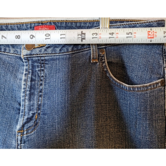 Mossimo Women's Jeans Stretch Blue Size 15 Boot Cut Wide Leg Flattering Retro - Picture 4 of 11